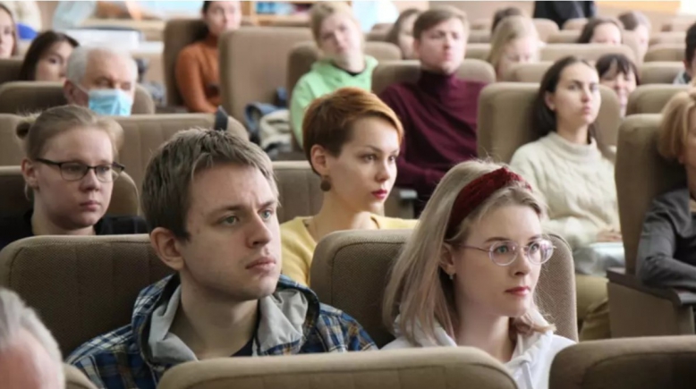 Молодых педиатров ждут в больницах Ленинградской области