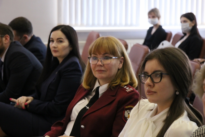 Студенты СПбГПМУ встретились с сотрудниками Роспотребнадзора 12