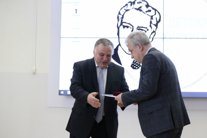 В Педиатрическом университете стартовал Симпозиум детских хирургов 5