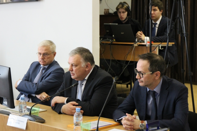 В Педиатрическом университете стартовал Симпозиум детских хирургов 35