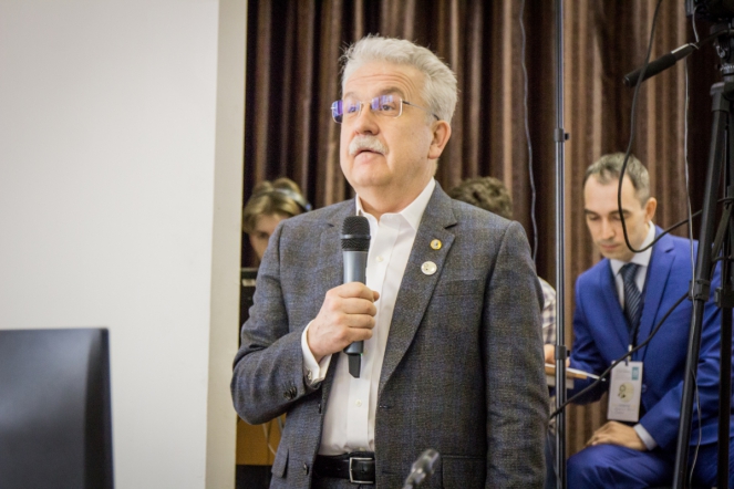 В СПбГПМУ началась студенческая конференция по хирургии 6