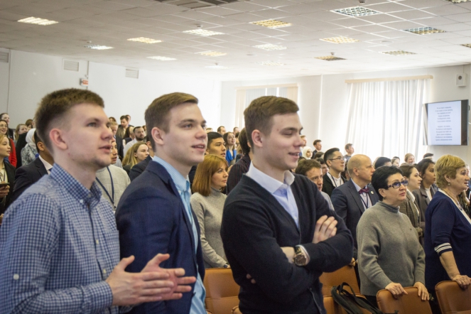 В СПбГПМУ началась студенческая конференция по хирургии 34