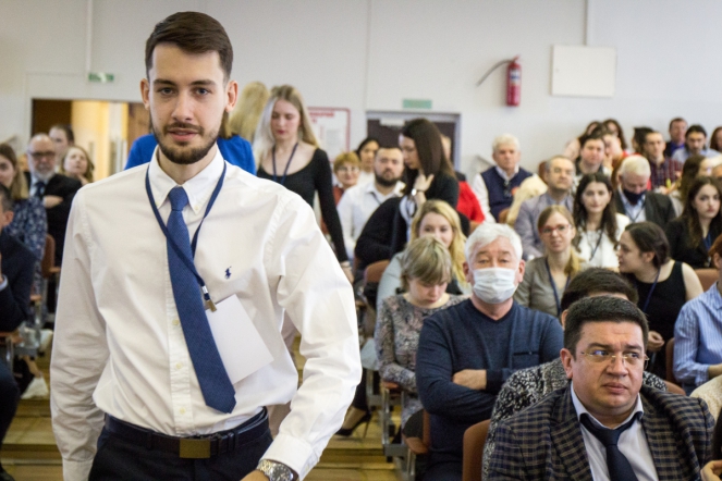 В СПбГПМУ началась студенческая конференция по хирургии 70