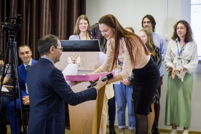 В СПбГПМУ началась студенческая конференция по хирургии 86