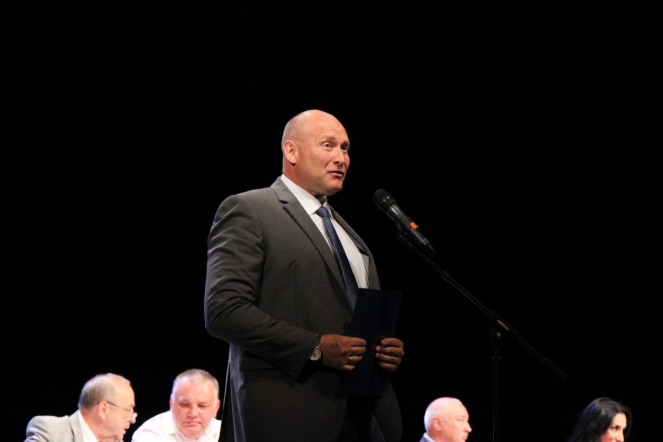 Вручение дипломов: фоторепортаж 30