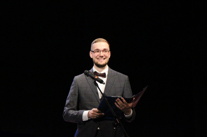 Вручение дипломов: фоторепортаж 36