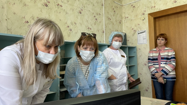 Системная работа на благо здоровья каждого ребенка: эксперты СПбГПМУ провели аудит медучреждений Омской области 11