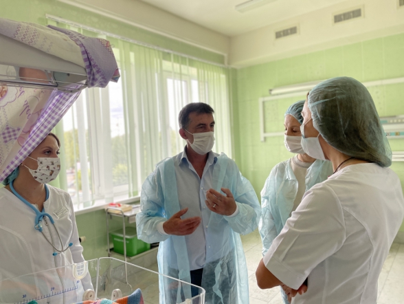 Системная работа на благо здоровья каждого ребенка: эксперты СПбГПМУ провели аудит медучреждений Омской области 51