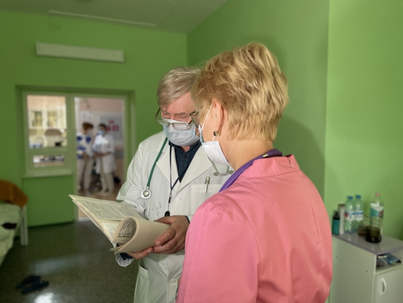 Системная работа на благо здоровья каждого ребенка: эксперты СПбГПМУ провели аудит медучреждений Омской области 64