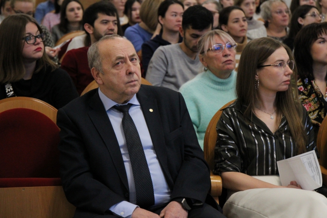 В администрации Калининского района состоялась научно-практическая конференция по дерматовенерологии 10