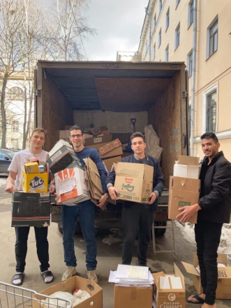 Студенты Педиатрического университета приняли участие в акции по сбору макулатуры «Миллион — Родине!»