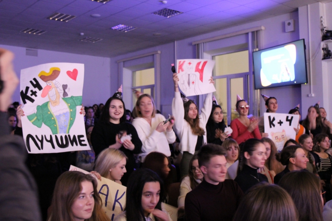 Мы начинаем КВН: В СПбГПМУ прошли юбилейные игры на Кубок Ректора 11