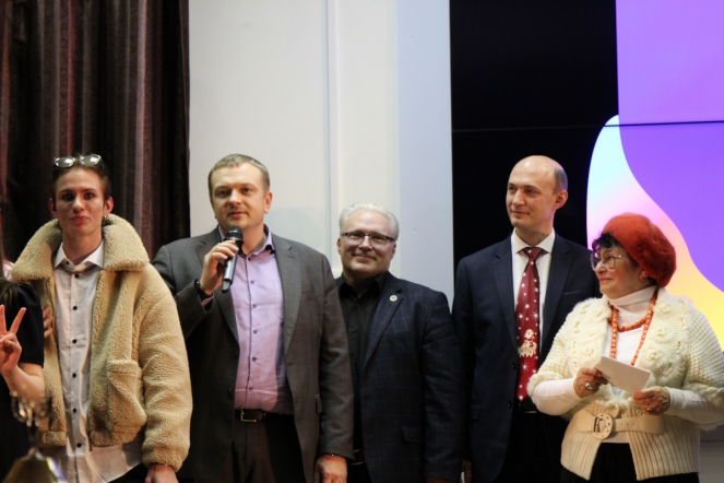 Мы начинаем КВН: В СПбГПМУ прошли юбилейные игры на Кубок Ректора 45