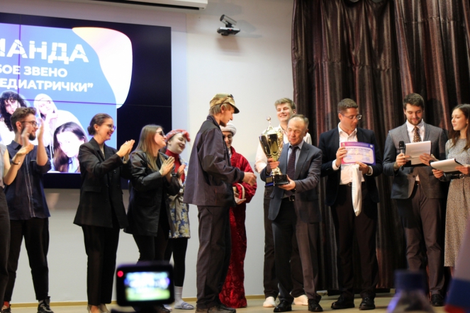 Мы начинаем КВН: В СПбГПМУ прошли юбилейные игры на Кубок Ректора 51