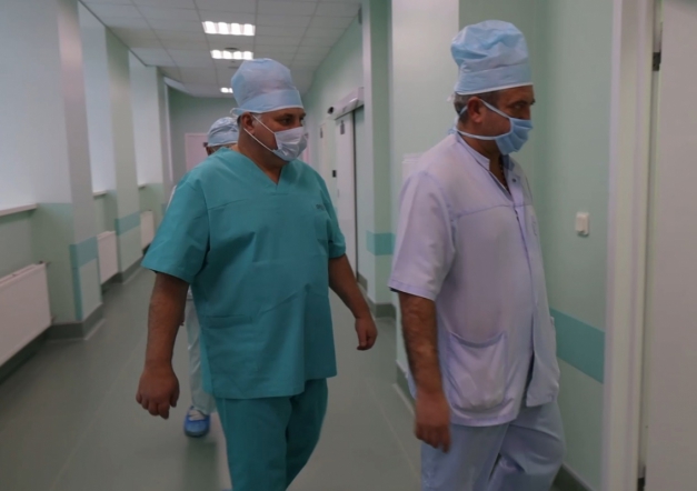 Врачи Педиатрического университета успешно выполнили вторую внутриутробную операцию по коррекции порока развития плода spina bifida 3