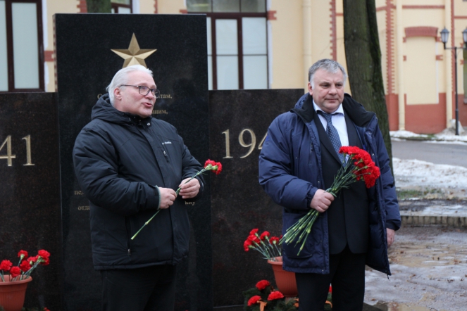 В Педиатрическом университете прошёл митинг, посвящённый 80-летию прорыва блокады Ленинграда 7