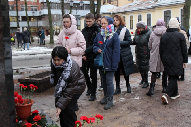 В Педиатрическом университете прошёл митинг, посвящённый 80-летию прорыва блокады Ленинграда 14