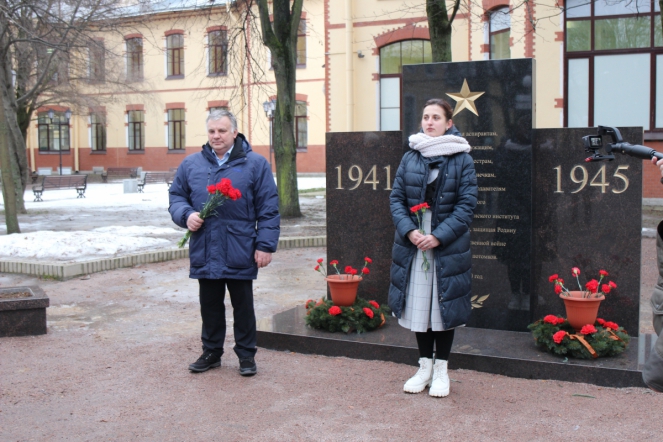 Педиатрический университет почтил память защитников Ленинграда 4