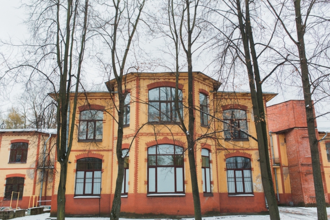 Врачи Педиатрического университета удалили 17-летнему подростку из Великого Новгорода эпидермальную кисту малого таза