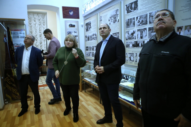 Круглый стол на тему «Книги и здоровье. Постижение смыслов и себя через чтение» прошел в Педиатрическом университете 17