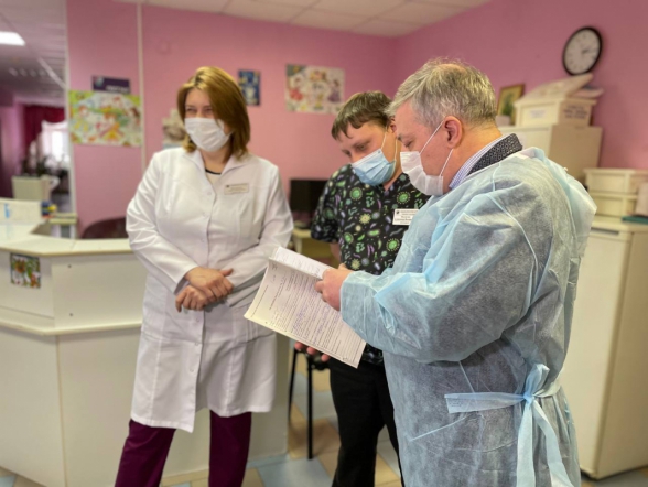 Юрий Петренко: «Псковская область растет по качеству оказания медицинской помощи» 10