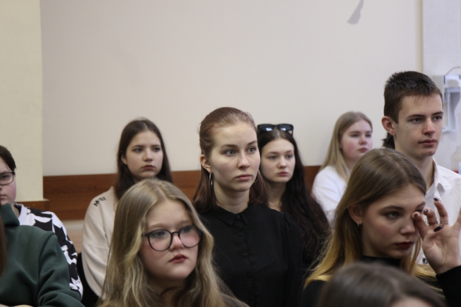 Школьники из Мурманской области посетили Педиатрический университет 3