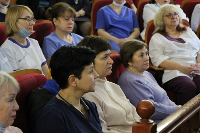 Сотрудницы Педиатрического университета получили благодарности от Государственной Думы 22