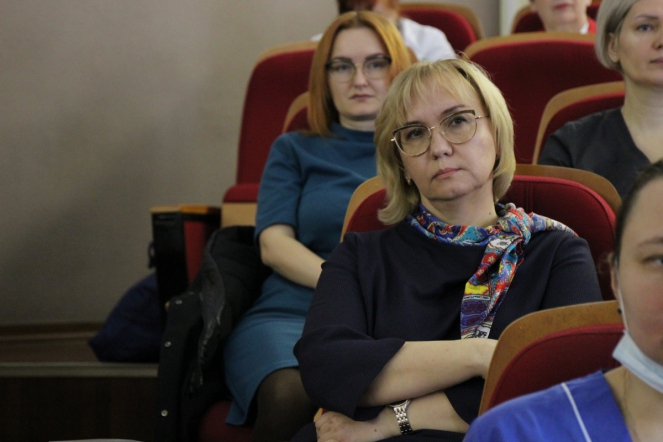 Сотрудницы Педиатрического университета получили благодарности от Государственной Думы 35