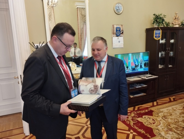 Ректор Педиатрического университета Дмитрий Иванов принял участие в первой рабочей встрече министра здравоохранения России Михаила Мурашко 6