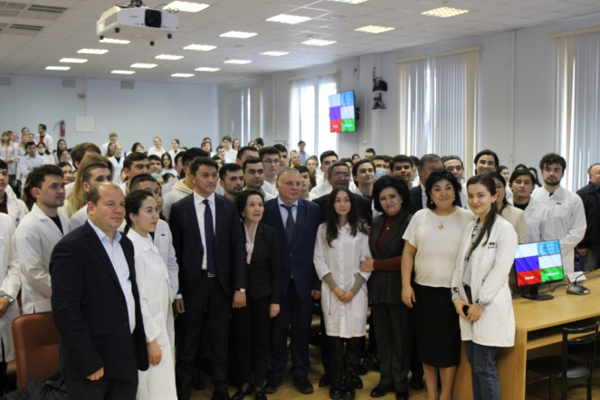 Министр здравоохранения Республики Узбекистан посетил Педиатрический университет 10