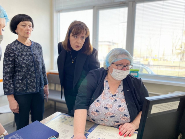 Алтайский край по уровню оказания помощи достиг очень хороших показателей: эксперты НМИЦ СПбГПМУ подвели итоги анализа медучреждений региона 11