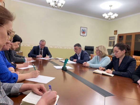 Алтайский край по уровню оказания помощи достиг очень хороших показателей: эксперты НМИЦ СПбГПМУ подвели итоги анализа медучреждений региона 34