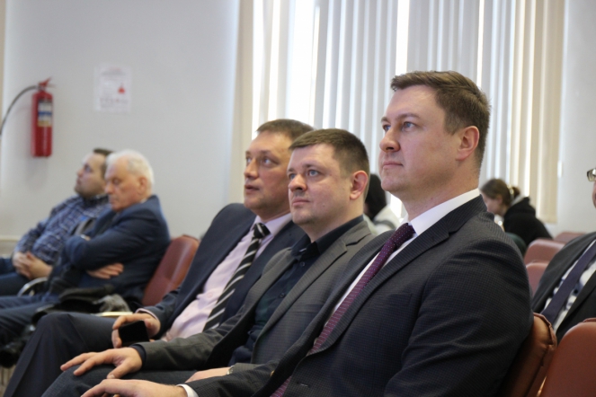 Нужны все специальности: студенты старших курсов Педиатрического университета встретились с главными врачами больниц Псковской области и представителями регионального Комитета по здравоохранению