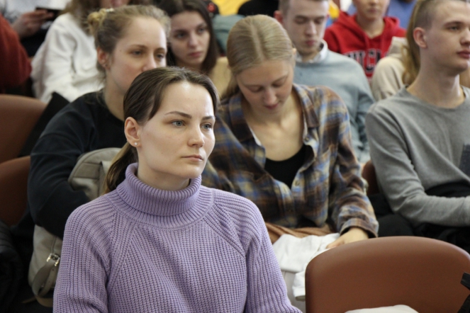 Нужны все специальности: студенты старших курсов Педиатрического университета встретились с главными врачами больниц Псковской области и представителями регионального Комитета по здравоохранению 12