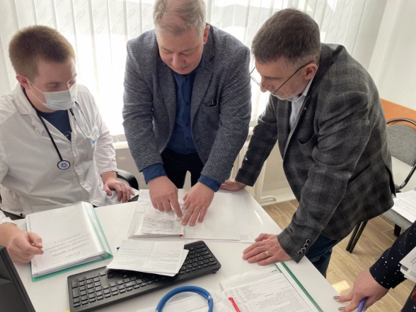 Детские медицинские организации Курганской области посетили эксперты Педиатрического университета