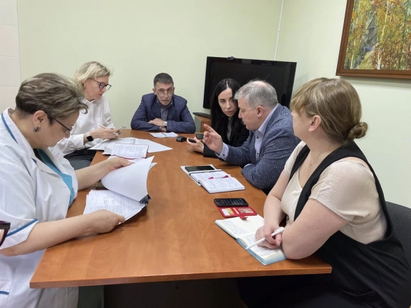 Калининградской области нужно усилить взаимодействие между «якорными» организациями и районными больницами 22
