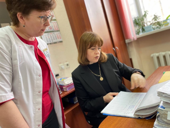 Уровень новосибирских врачей самодостаточен, а с трудными пациентами наш федеральный центр готов помогать: четвертый визит в регион экспертов НМИЦ СПБГПМУ показал значимые результаты 23