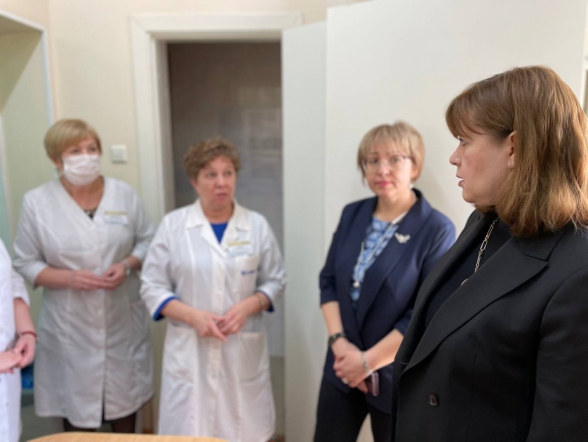 Уровень новосибирских врачей самодостаточен, а с трудными пациентами наш федеральный центр готов помогать: четвертый визит в регион экспертов НМИЦ СПБГПМУ показал значимые результаты 37