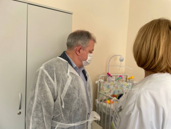 Уровень новосибирских врачей самодостаточен, а с трудными пациентами наш федеральный центр готов помогать: четвертый визит в регион экспертов НМИЦ СПБГПМУ показал значимые результаты 41