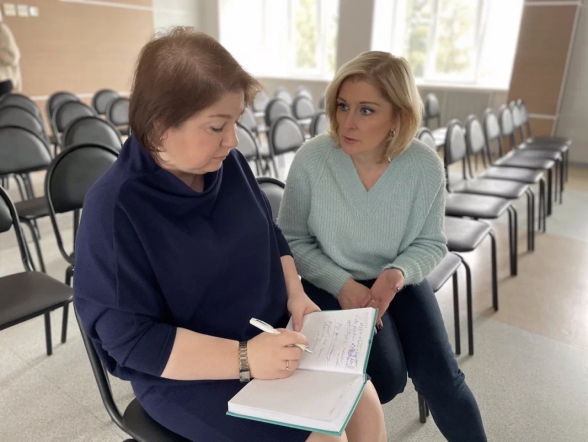 Новокузнецк – Кемерово: специалисты НМИЦ Педиатрического университета отметили направления для улучшения в региональной системе оказания помощи детям 27