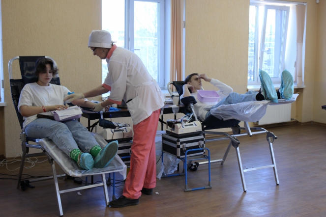 97 человек приняли участие в донорской акции в Педиатрическом университете 4