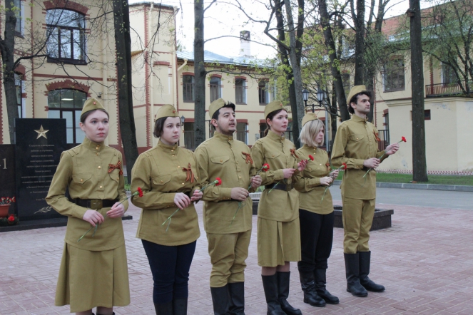 Война заканчивается, когда похоронен последний солдат: в Педиатрическом университете увековечили память сотрудников, погибших в годы Великой Отечественной войны 26
