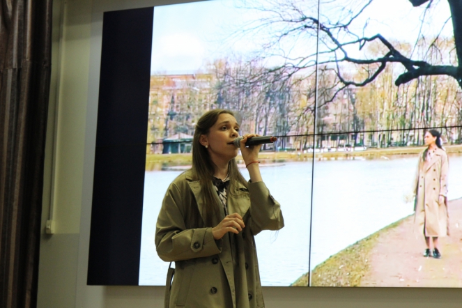 Студенты Педиатрического университета исполнили песни о мире, весне и любви к жизни 34