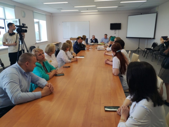 Главный неонатолог Минздрава высоко оценил работу главы Смоленской области по развитию здравоохранения