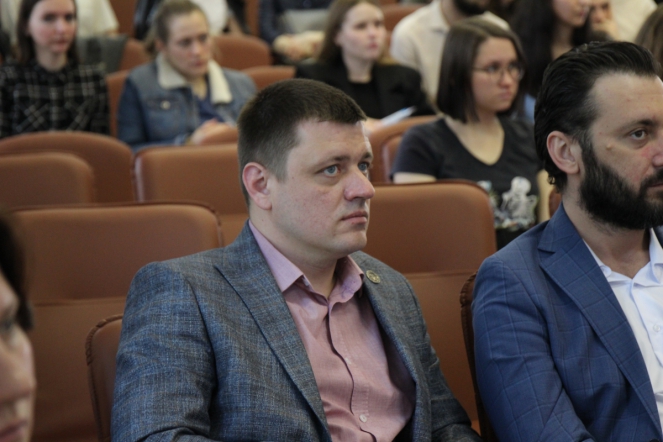 В Педиатрическом университете прошла ярмарка вакансий 17