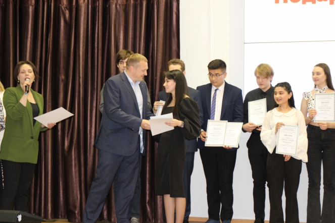 В Педиатрическом университете состоялся вечер-концерт «Подарок Петербургу» 79