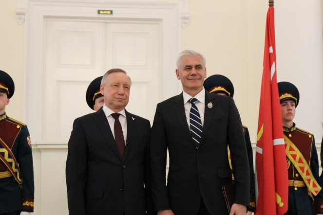 Губернатор отметил труд врачей Педиатрического университета 20