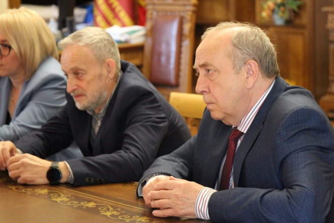 В Волховской гимназии планируют создать профильные медицинские классы 5