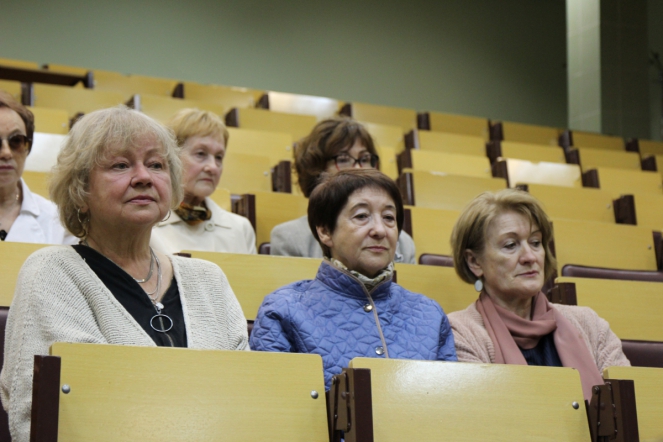 Полвека в педиатрии: в Санкт-Петербургском медицинском педиатрическом университете собрались те, кто закончили вуз 45 и 50 лет назад 22