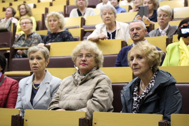 Полвека в педиатрии: в Санкт-Петербургском медицинском педиатрическом университете собрались те, кто закончили вуз 45 и 50 лет назад 26
